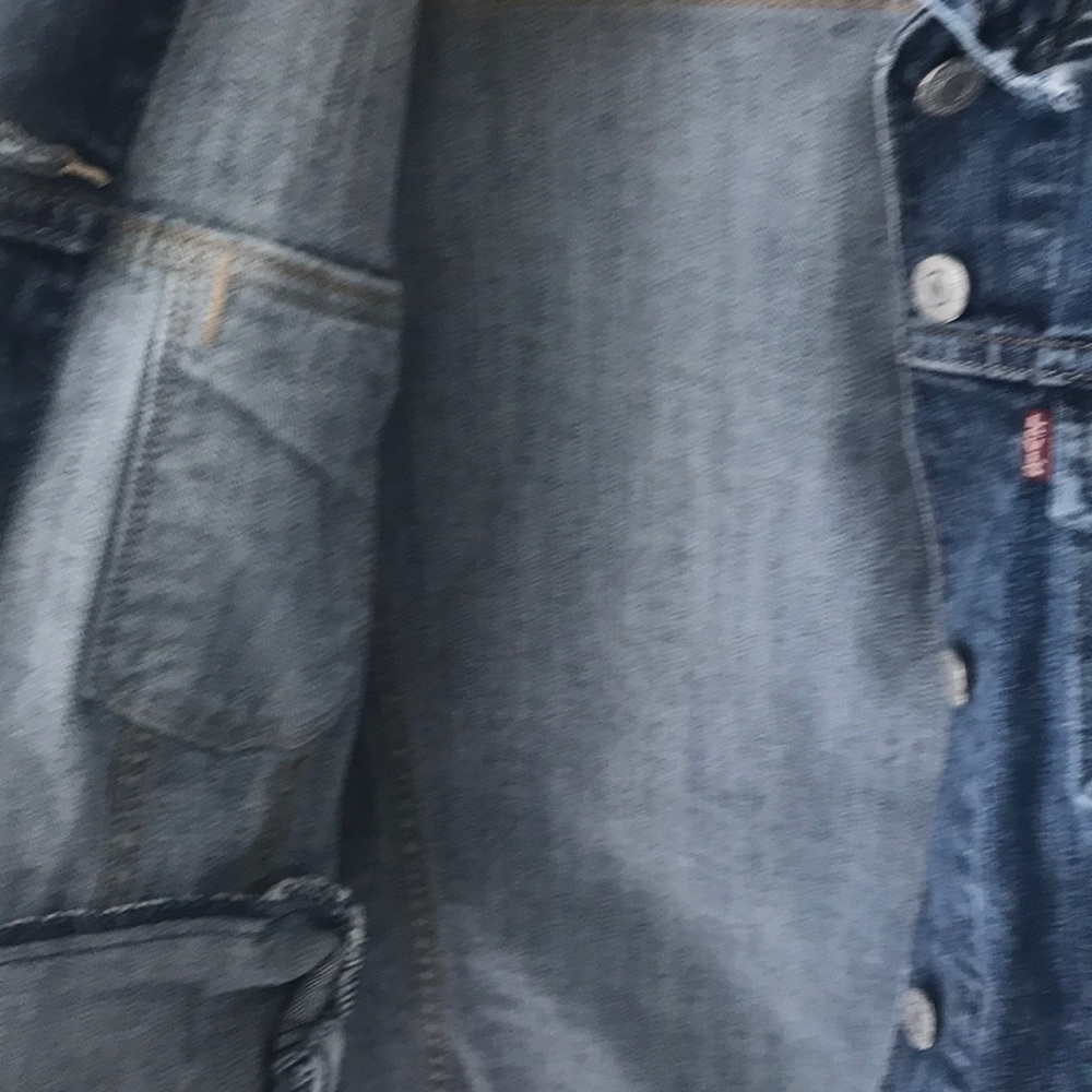 Levi Jean Jacket - Picture 3 of 4